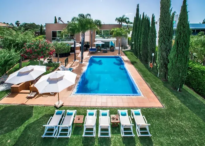 Villa Laguna, Golf - Stunning House - Laguna Golf Course Quarteira