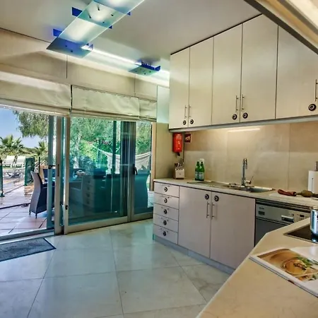 Vakantiehuis Laguna, Golf - Stunning House - Laguna Golf Course *